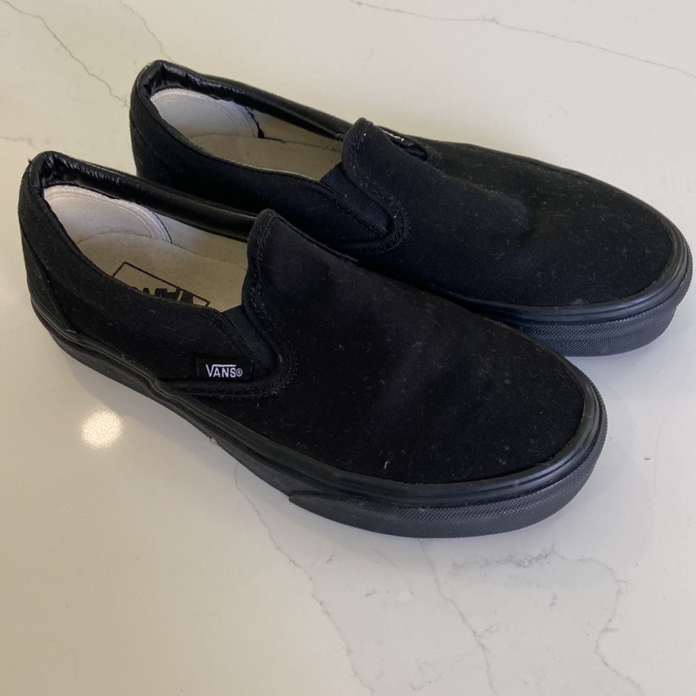 Vans - Picture 3 of 5